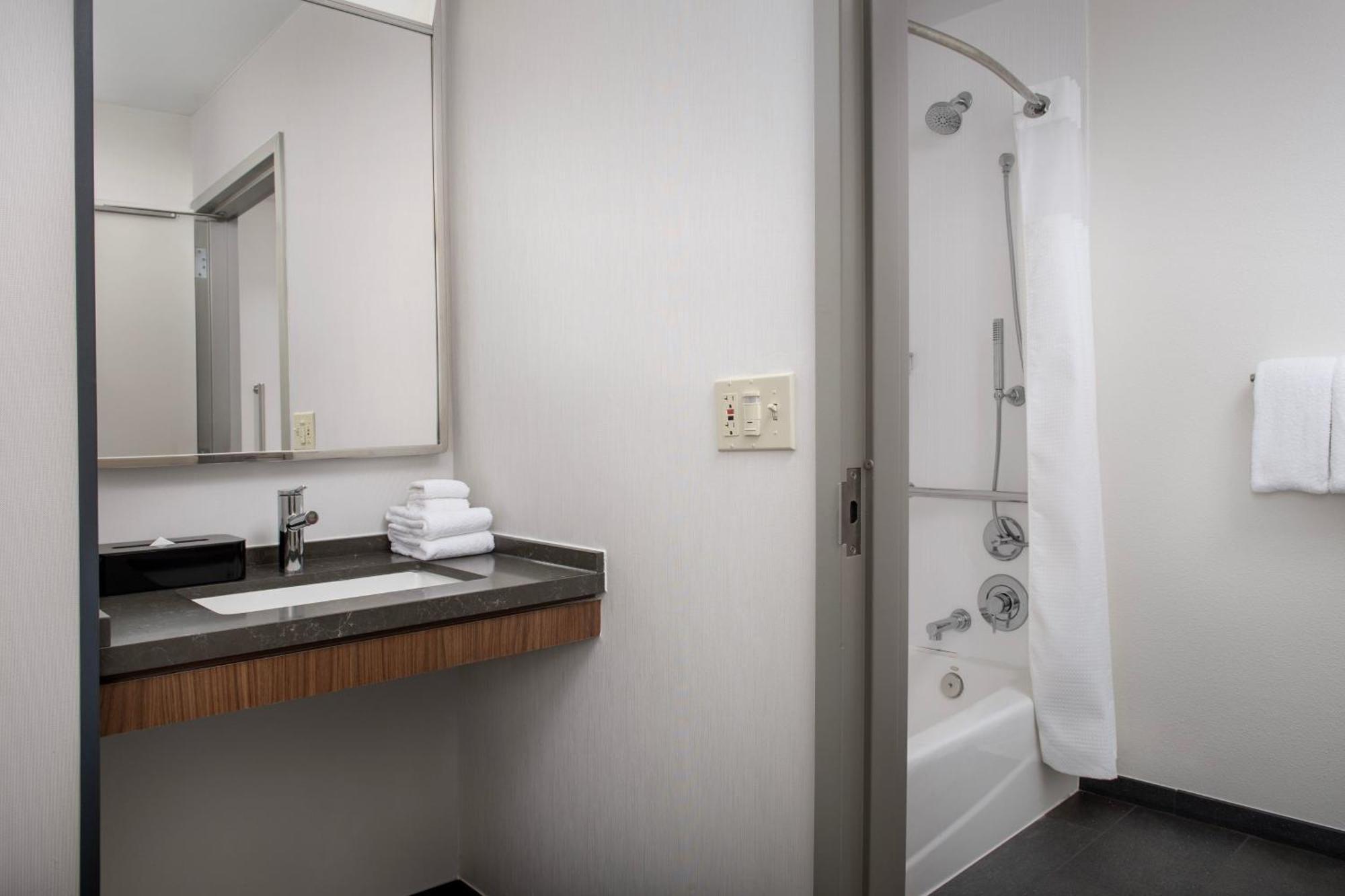 Courtyard By Marriott San Diego Carlsbad Zewnętrze zdjęcie